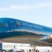 Vietnam Airlines bán 8,8% cổ phần cho hãng hàng không Nhật