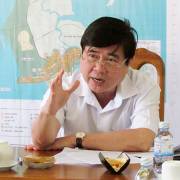 Lãnh đạo huyện Cần Giờ ‘mướt mồ hôi’ với Chủ tịch TPHCM Nguyễn Thành Phong