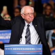 Bầu cử Mỹ 2016: Ông Sanders thắng ở Alaska và Washington