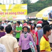 Người tiêu dùng nông thôn ‘rất ưa chuộng hàng Việt Nam’
