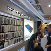 Mai Nguyên mở cửa hàng trải nghiệm Samsung đầu tiên