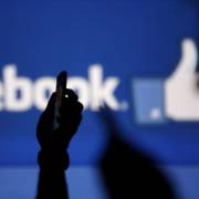 Đức muốn Facebook hợp tác chống khủng bố