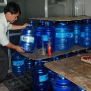 Hà Nội rà soát hàng loạt cở sở sản xuất nước đóng chai