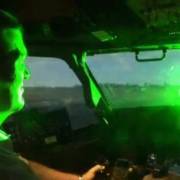 Cảng vụ hàng không miền Nam tìm cách ngăn chặn tia laser