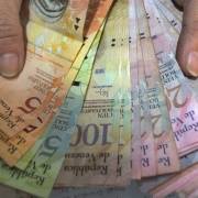 Venezuela sắp phát hành nhiều đồng nội tệ mệnh giá lớn