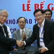 TPHCM: GS người Nhật làm Giám đốc Khoa học phòng thí nghiệm bán dẫn
