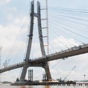 Xác định nguyên nhân nứt dầm thép cây cầu 5.700 tỷ đồng