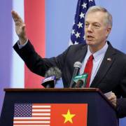Cựu đại sứ Ted Osius: Mỹ muốn trục xuất người nhập cư Việt Nam