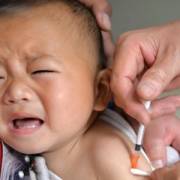 Trung Quốc chấn động bởi bê bối vắc-xin rởm