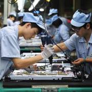 Căng thẳng thương mại gia tăng, chỉ số PMI của Trung Quốc đi xuống