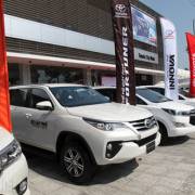 Hơn 400 xe Toyota miễn thuế từ Indonesia đã về cảng TP.HCM