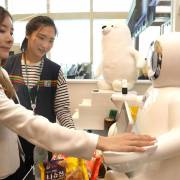 7-Eleven ra mắt nhân viên thu ngân robot