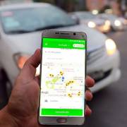 Bộ GTVT sẽ ‘đẩy’ các ứng dụng gọi xe về mô hình taxi truyền thống?