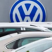 Volkswagen tiến tới chấm dứt sản xuất xe động cơ diesel và xăng