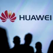 Vụ bắt giữ Giám đốc Huawei sẽ ‘đổ thêm dầu’ vào xung đột Mỹ-Trung?