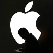 Một nhân viên Trung Quốc đánh cắp hàng nghìn tài liệu mật của Apple