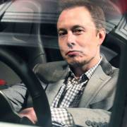 Elon Musk khẳng định Tesla tránh xa tiền mã hóa