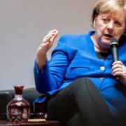 Thủ tướng Đức Merkel nêu điều kiện để Huawei tham gia mạng 5G