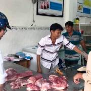 Quảng Ngãi: Thịt heo nuôi bằng thảo dược ‘hút khách’