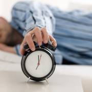 Ngủ thất thường làm tăng nguy cơ bệnh tật