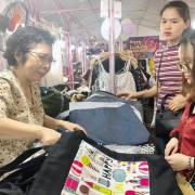 Giới trẻ Sài thành thích đi chợ phiên cuối tuần