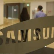 Samsung tìm nguồn vật liệu mới thế chỗ các nhà cung cấp Nhật Bản