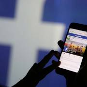 Facebook thuê người nghe lén âm thanh từ Messenger