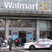 Walmart bị cáo buộc phân biệt đối xử với các nữ nhân viên