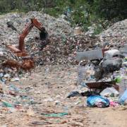 Đề nghị xử lý hơn 70.000 tấn rác thải ở Côn Đảo