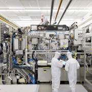 Mỹ ngăn Hà Lan bán công nghệ sản xuất chip cho Trung Quốc