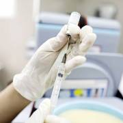 Mỹ bắt đầu thử nghiệm vắc xin Covid-19 trên người