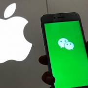 Trung Quốc đe dọa tẩy chay Apple nếu Mỹ cấm WeChat