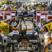 Châu Âu và Nhật Bản vượt lên trong cuộc đua robot công nghiệp