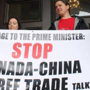 Canada dừng đàm phán về hiệp định thương mại tự do với Trung Quốc