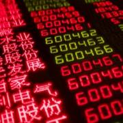 Trung Quốc cấp thiết cải cách thị trường tài chính để tránh các lệnh trừng phạt của Mỹ