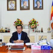 Từ chối vắc xin Trung Quốc, ông Hun Sen nói ‘không để người dân làm chuột bạch’