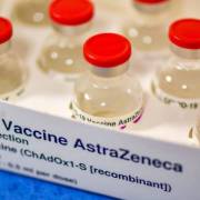 Việt Nam sẽ tiêm vắc xin ngừa Covid-19 của AstraZeneca trong quý 1/2021