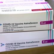 Việt Nam tiếp tục mở rộng tiêm vắc xin Covid-19
