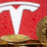 Tesla báo lãi kỷ lục nhờ bán Bitcoin