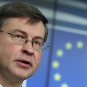 EU hoãn phê chuẩn hiệp định đầu tư với Trung Quốc