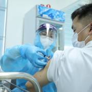 88% doanh nghiệp Mỹ tại Việt Nam sẵn sàng trả tiền mua vắc xin Covid-19