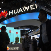 Huawei văng khỏi Top 5 hãng smartphone hàng đầu tại Trung Quốc