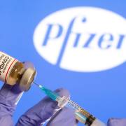 Pfizer có thể ra mắt vắc xin chống lại nhiều biến thể vào cuối năm nay