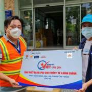 Vòng Tay Việt – Sài Gòn tặng 2105 chiếc máy SP02 cho các Trạm y tế