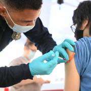 Pfizer/BioNTech xin cấp phép vắc xin phòng Covid-19 cho trẻ 5-11 tuổi