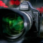 Canon sản xuất máy ảnh có thể chụp ảnh màu trong bóng tối