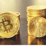 Giá Bitcoin giảm gần 40% so với đỉnh cao