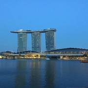 Singapore vượt lên dẫn đầu vốn FDI vào Việt Nam