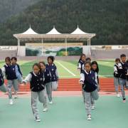 Trung Quốc: Các trường dạy kèm chuyển sang dạy thể thao