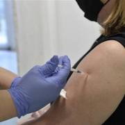 WHO: Mũi vắc xin Covid-19 thứ 4 bảo vệ tốt cho người nguy cơ cao
